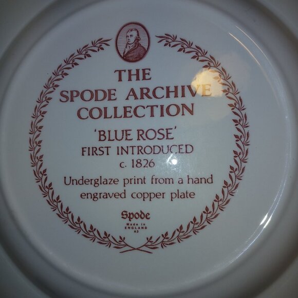 The Spode Archive Collection Blue Rose Plate Cranberry 9.5" Preowned EUC England - Picture 5 of 16